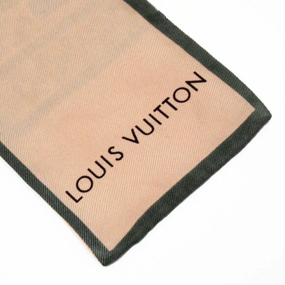 Auth LOUIS VUITTON Vuitton　Scarf Pink silk - Picture 9 of 9